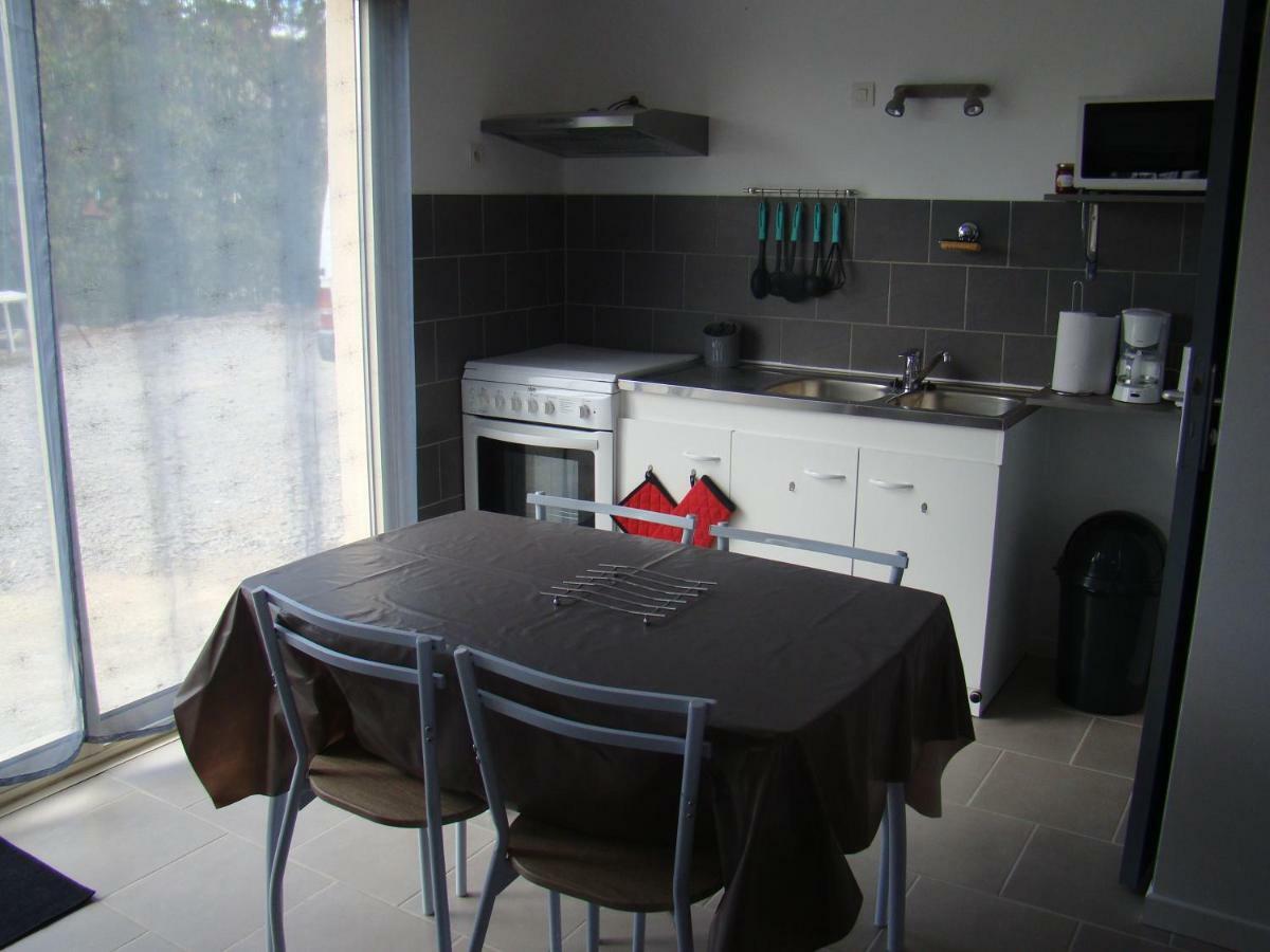 Studio/Gite Les Papillons Lablachère Dış mekan fotoğraf